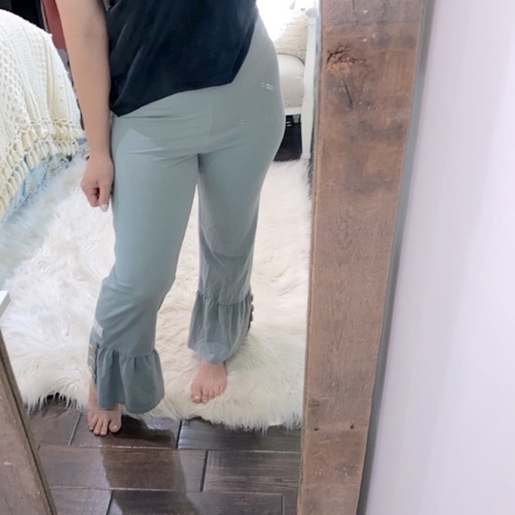 Luckybird Clothing Boho pants size small - Picture 2 of 7